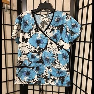 Tab NY Women's Butterfly and Flowers Pattern Short Sleeve Uniform Scrub Top